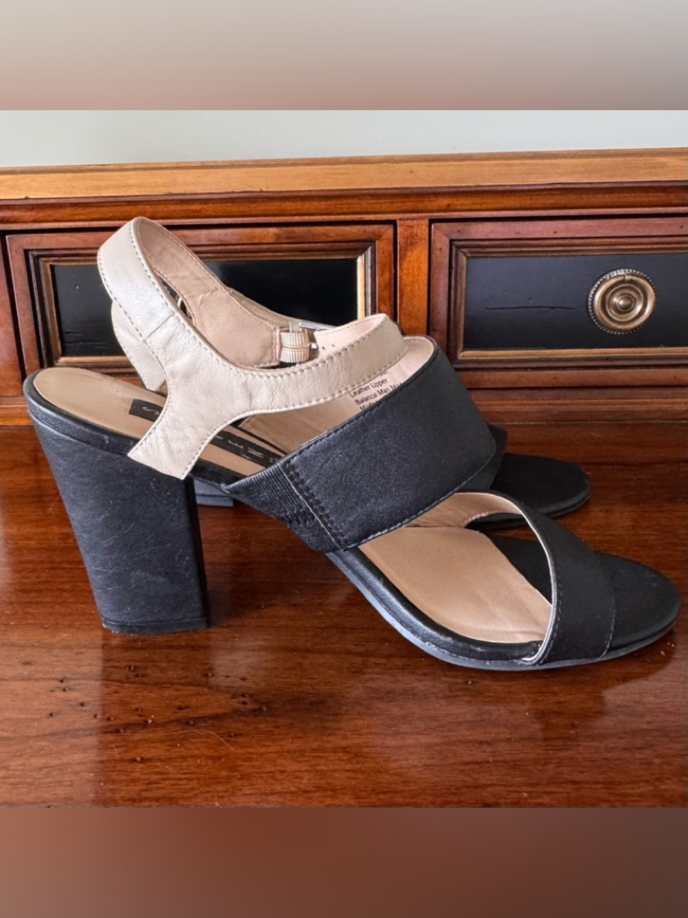 Women's Two-Tone Block Heel Sandals - Black and Beige